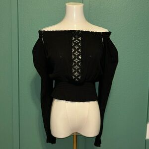 Women's Off the shoulder def black cut out blouse long sleeve size 0